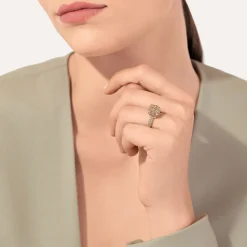 Anello Nudo Classic*Pomellato Best