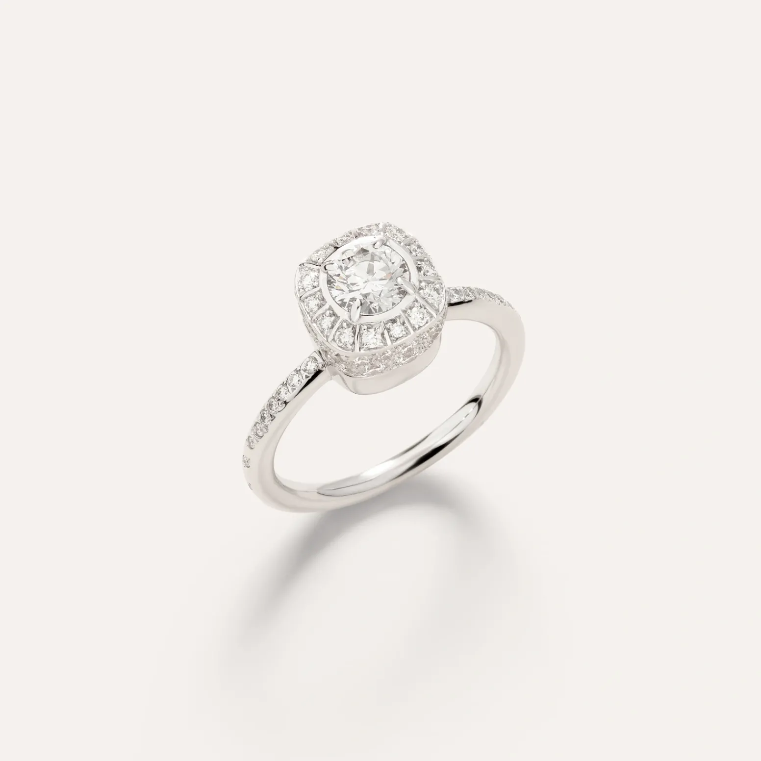 Anello Nudo Petit*Pomellato Store