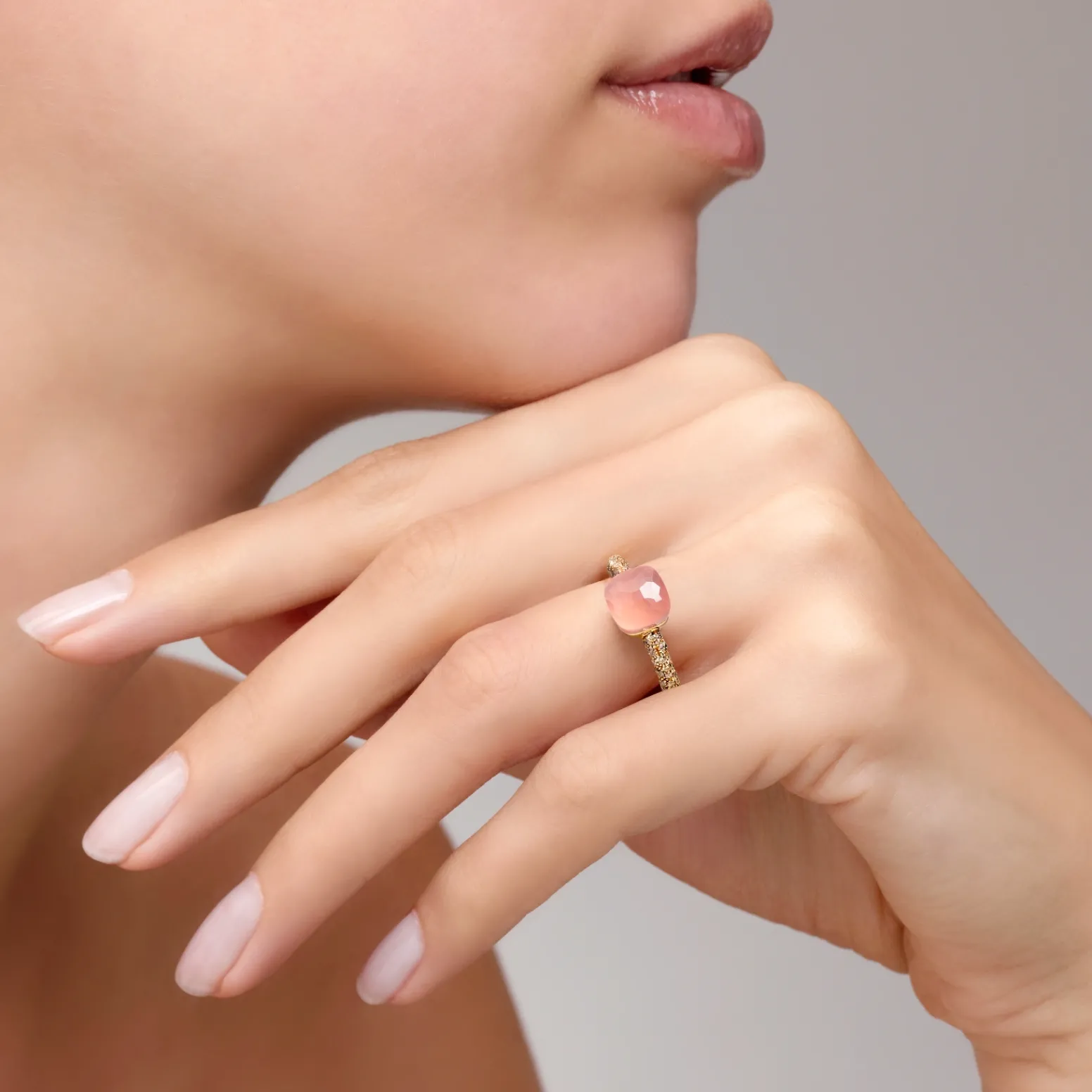 Anello Nudo Petit*Pomellato Store