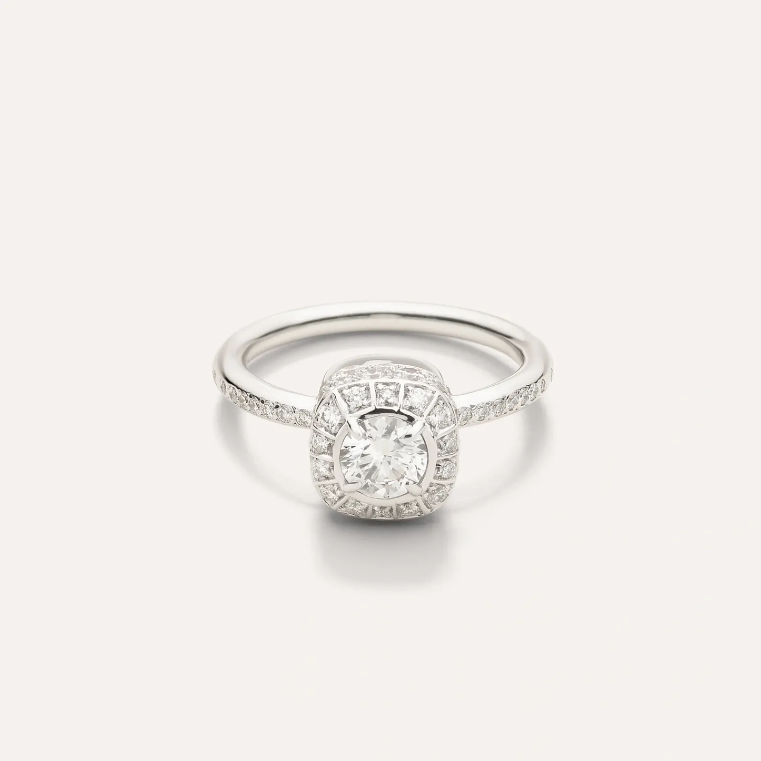 Anello Nudo Petit*Pomellato Store