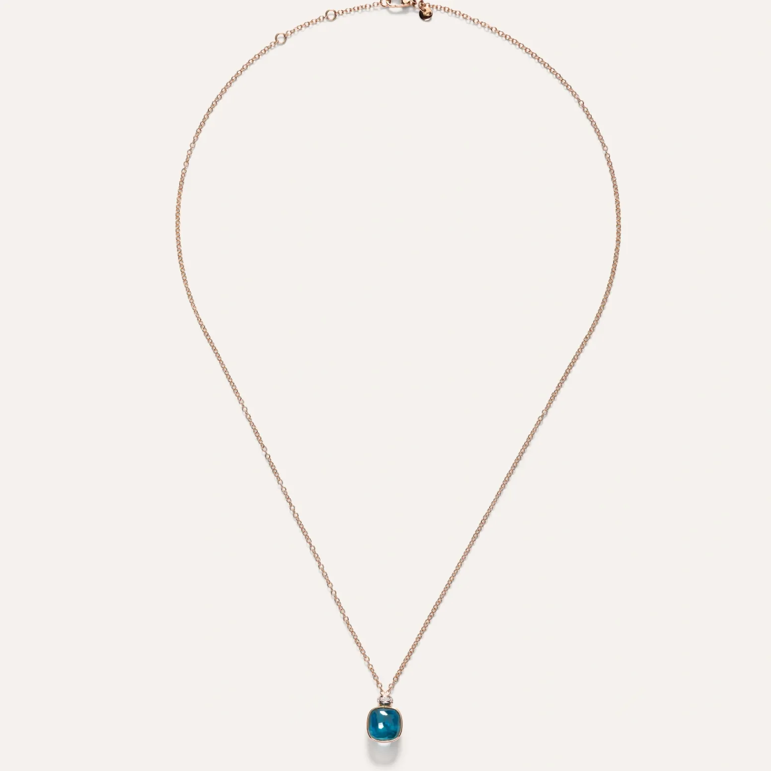 Collana con pendente Nudo Classic*Pomellato Fashion